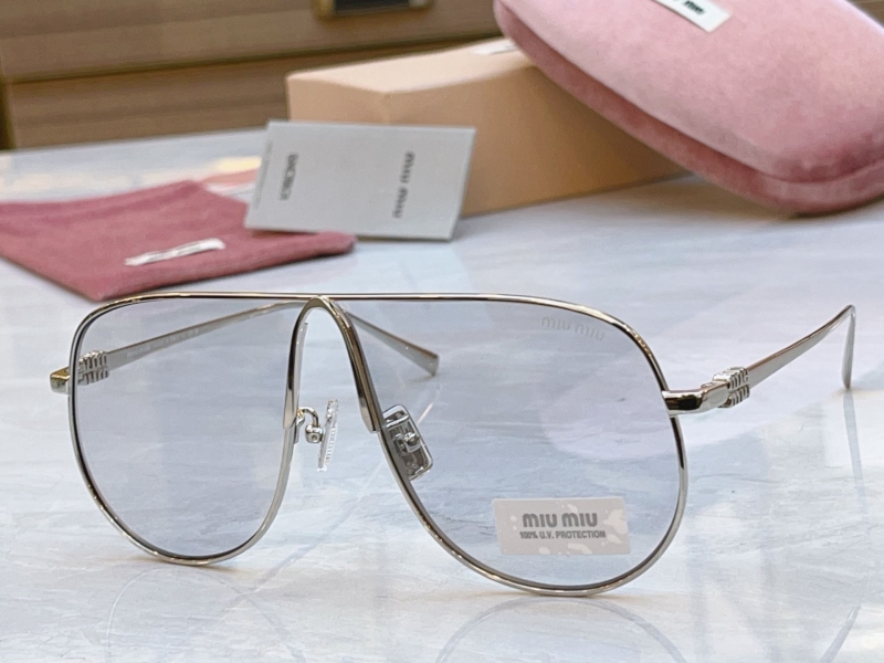 MIU MIU